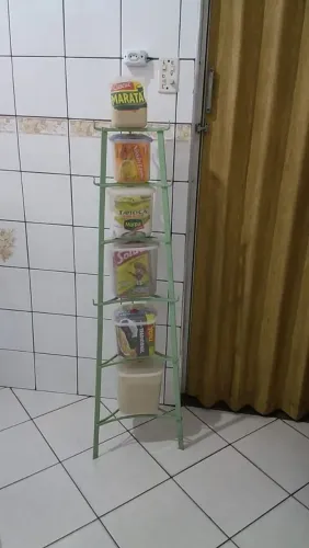 Suporte de ferro para panelas