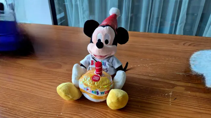 Mickey de pelúcia aniversariante importado original