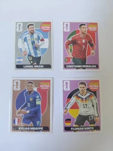 Legends do messi prata,mbappe bronze,Cristiano Ronaldo roxo,florian wirtz roxo
