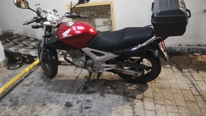 Cbx twister 250