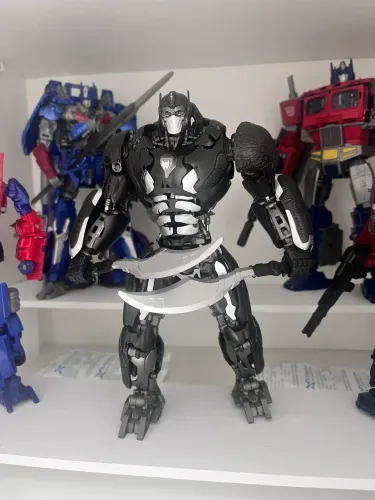Optimus Primal - Yolopark