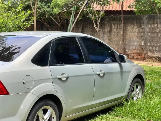 Ford Focus Sedan 2.0 16v/2.0 16V Flex 4P 2011