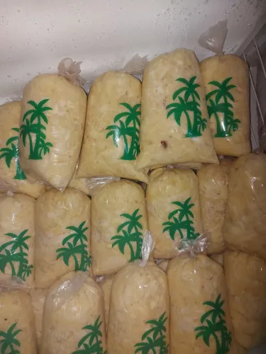 Trabalhamos com açaí direto de Codajás e polpa de cupuaçu 