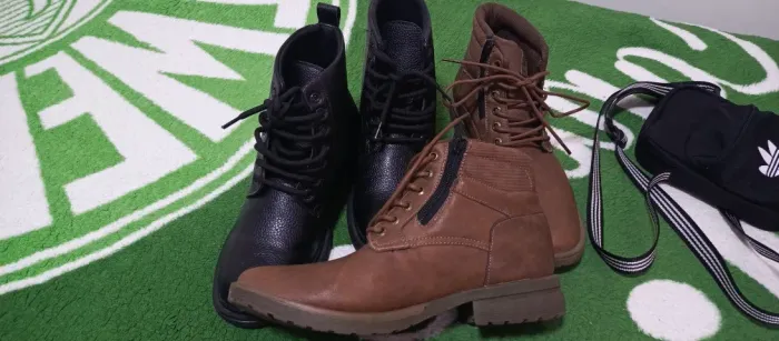 Bota preta e marrom 38