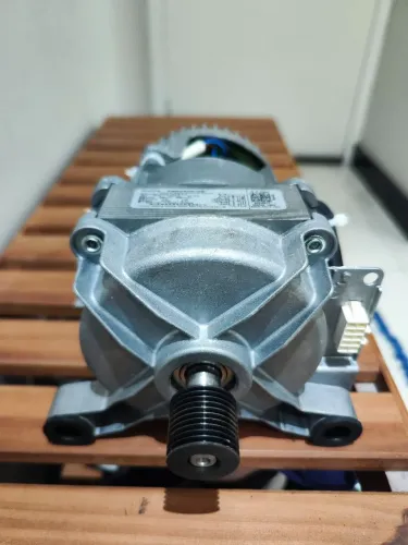 Motor máquina Midea 