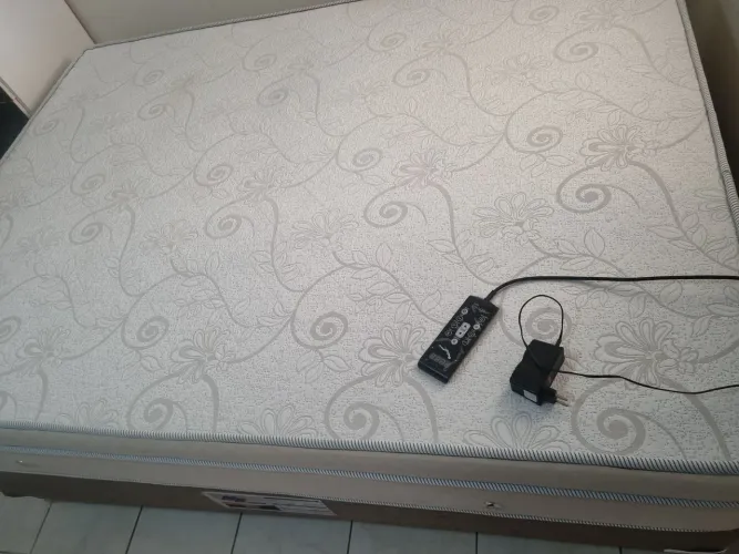 Cama massageadora