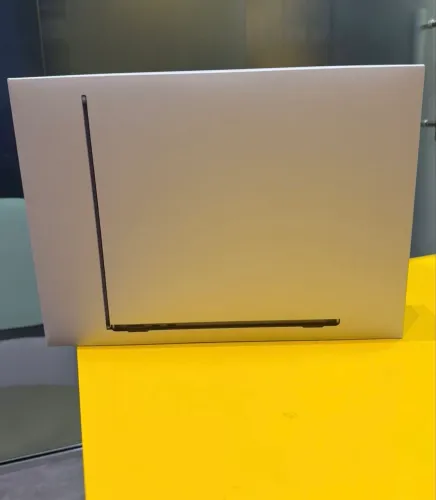 MacBook Air M5 13" 512gb Midnight