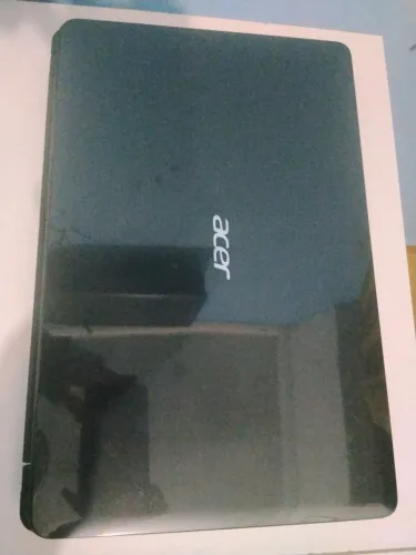 Notebook Acer Aspire E1-571