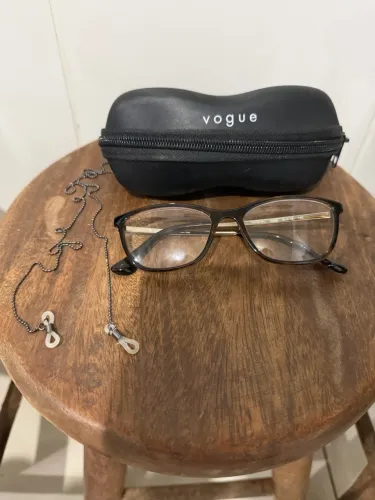 Armação para óculos de grau, Vogue, Original com corrente