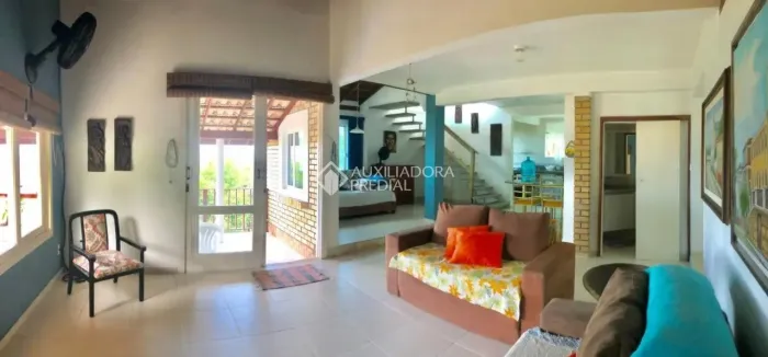 Auxiliadora Predial aluga Casa ampla arejada em condomínio residencial, com linda vista do