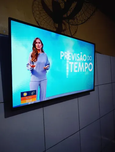 Smartv Android 43 polegada TCL comando de voz