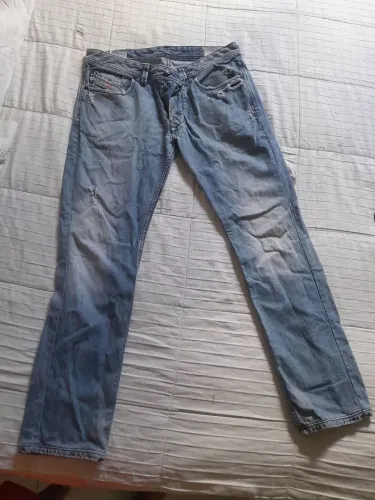 Calça Jeans Diesel tam. 42