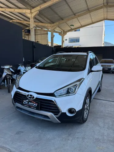 Hyundai HB20X Premium 1.6 Flex 16V Aut. 2017