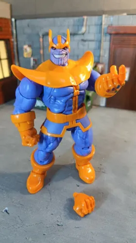 Thanos Marvel Legends