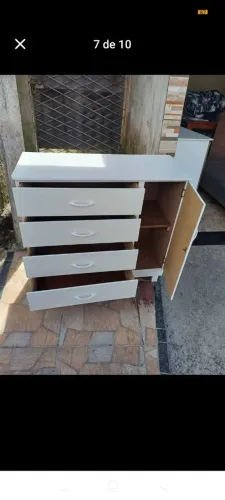 Adquira uma cómoda, temos pronta para entrega, entregamos gratuito na ZN.