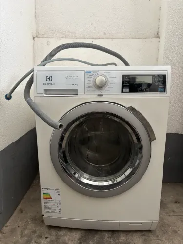 Lavadora de roupa Eletrolux Lfe10 10,2kg