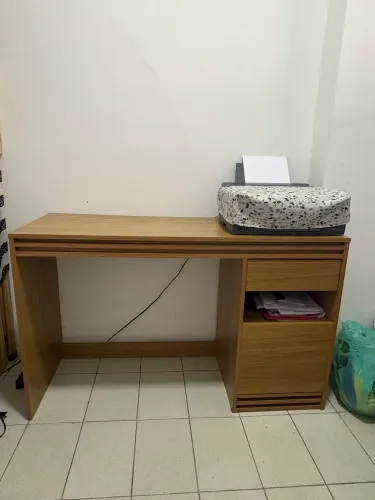 MESA + CADEIRA ESCRITÓRIO 