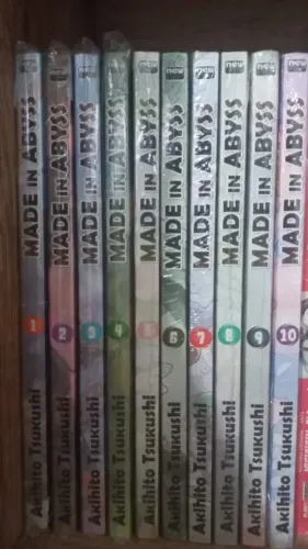 Coleção mangá Made in Abyss vols 1 - 10