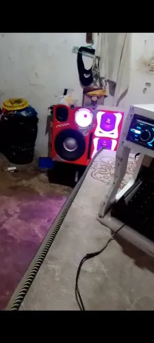 Som automotivo funcionando faltando so toca cd