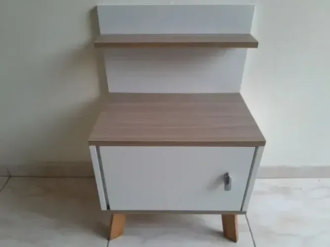 Mesa de Cabeceira MDF