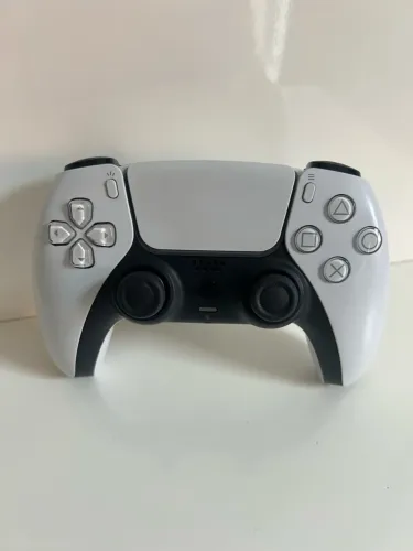 Controle De Ps5 Novo + Suporte Para 2 Controles