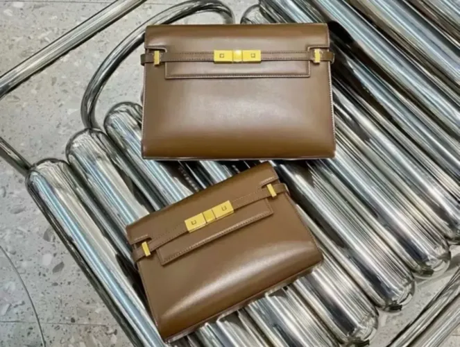 Bolsa feminina marrom com alça transversal - nova