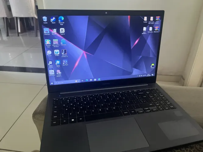Notebook- Samsung book MVNe