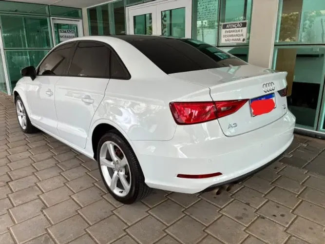 Audi A3 Sedan 1.4 TFSI Flex Tiptronic 4P 2016