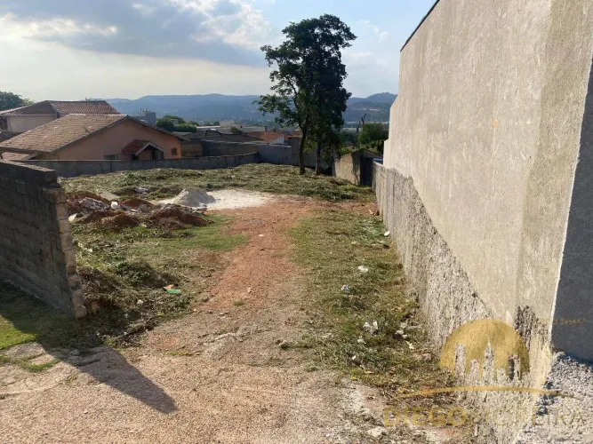 TERRENO À VENDA  Jardim dos Pinheiros em Atibaia