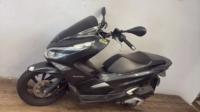 Honda PCX 150 2022 cinza km 36.755