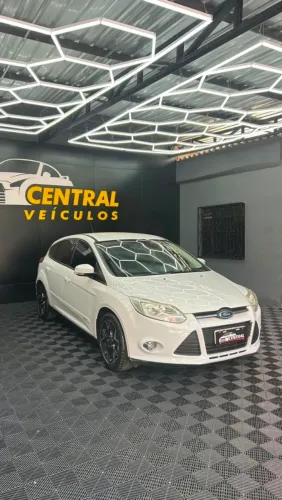 Ford Focus 1.6 S/1.6 SE Flex 16V 5P AUT 2015