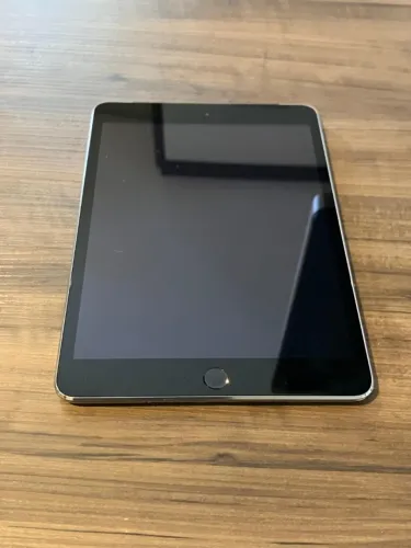 iPad Mini 3 16GB Wi-Fi + 4G - Estado de Zero! Bateria Impecável + Película Premium