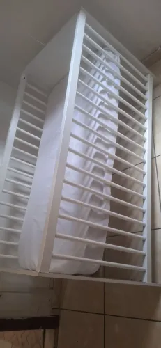 Berço com colchão 