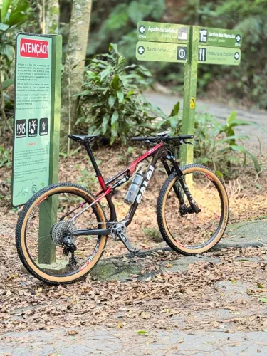 Caloi Elite Carbon FS Racing tamanho 19