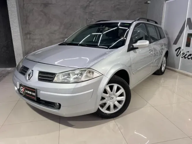 Renault Megane Grand Tour Dynam. Hi-flex 1.6 16V 2010