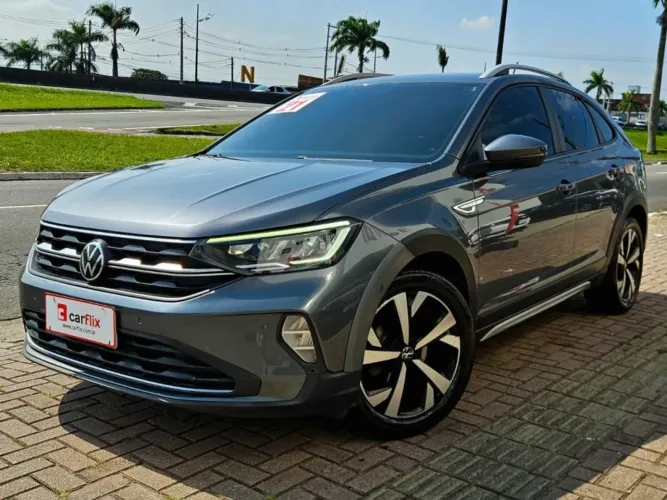 Volkswagen Nivus Highline 1.0 200 TSI Flex AUT 2021