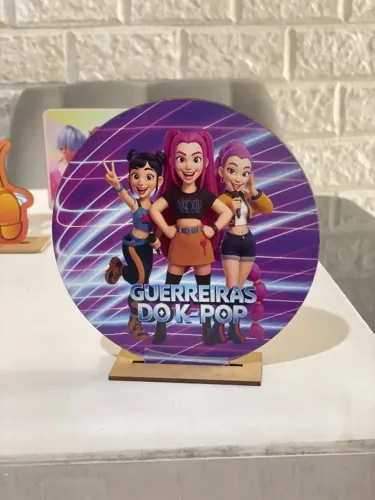 Displays em MDF para decoração de mesa