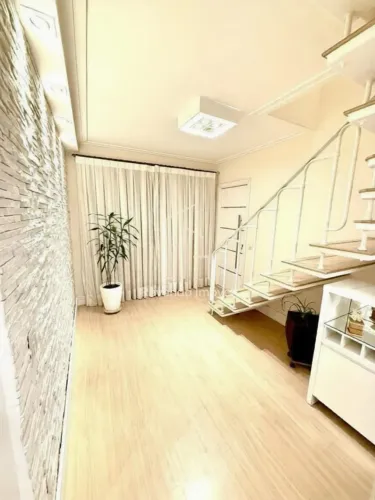 Cobertura à venda em São Paulo - SP, Jardim Independência: 3 quartos, 1 suíte, 2 banheiros