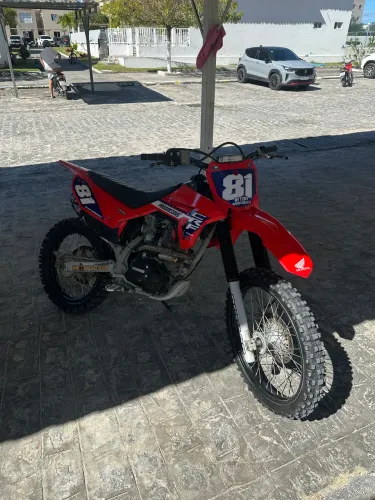 CRF 230F 2020 - Excelente Estado de Conservação