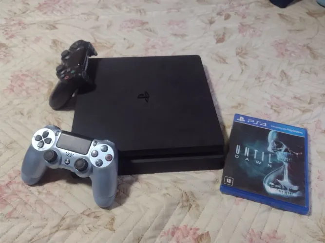 PS4 slim