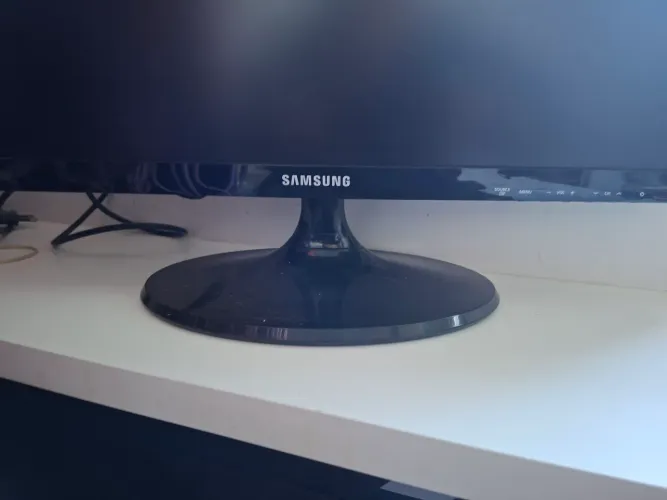Tv/monitor sansung 21,5" full HD