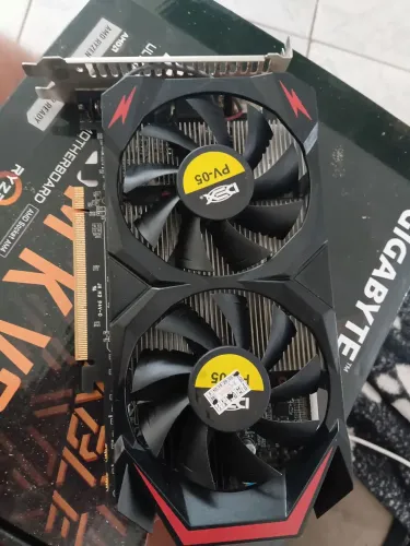 Vendo placa de Video GTX550TI