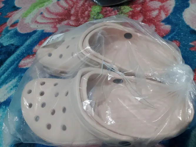 Crocs