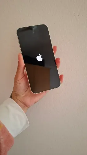 IPhone 12 Pro Dourado