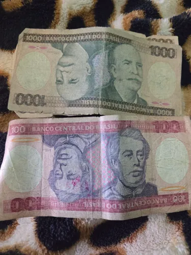 Notas antigas para colecionador