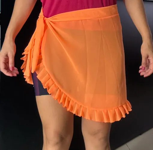 Saída de praia estilo saia