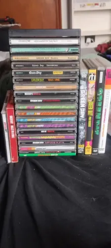 Discografia Green Day + 4 dvds (NÃO VENDO SEPARADO)