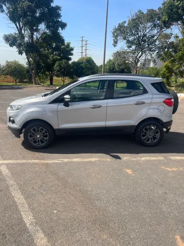Ford Ecosport Freestyle 1.6 16V Flex 5P 2013