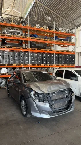 Peças Peugeot 208 1.0 like 2023