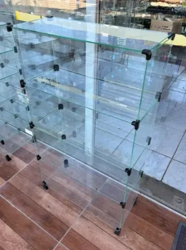 Balcão de vidro